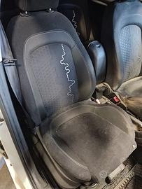 Sedile anteriore dx FIAT GRANDE PUNTO del 2014