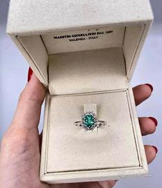 Anello smeraldo