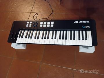 Alesis V49 MK2 usato con scatola e imballaggio