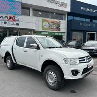 Mitsubishi L200 2.4 DI-D/154CV Double Cab Inform