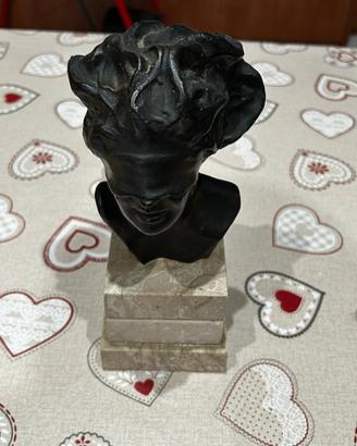 STATUA DEA BENDATA AURISICCHIO