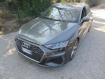 Audi A3 Sportback 35 TDI S tronic S line Edition