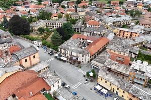 4 LOCALI A SANFRONT