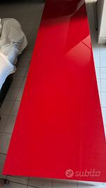 Mobile basso con cassettone