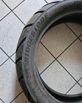 Pneumatico moto bridgestone 170 60 r17
