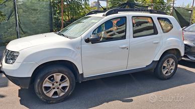 Dacia Duster 1.6 115CV Start&Stop 4x2 GPL Lauréate
