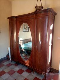 Armadio in legno