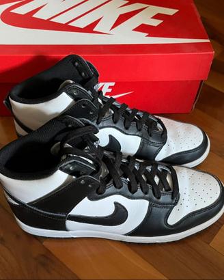 Nike dunk high panda