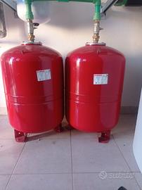 N. 2 bollitori da LT 100