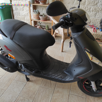 Piaggio Zip 50 S