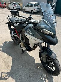 Multistrada V4s Travel&Radar- 2024