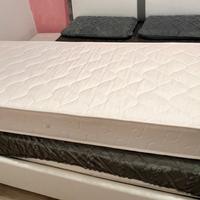 Materasso singolo nuovo perfetto