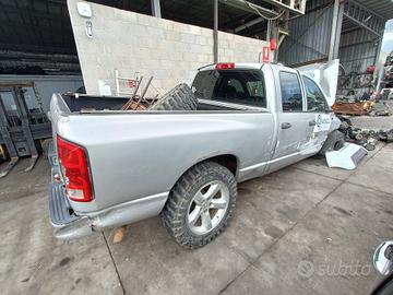 SMEMBRIAMO vari Dodge Ram per pezzi di ricambio