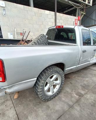 SMEMBRIAMO vari Dodge Ram per pezzi di ricambio