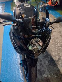 Suzuki GSX R 1000