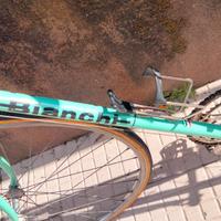 Bici Bianchi Corsa vintage anni 80 per Eroica 