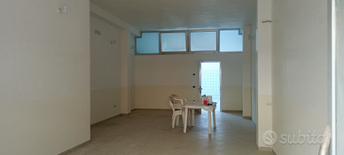 Locale zona centrale