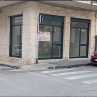 Basso commerciale Floridia