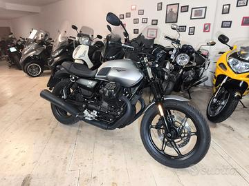 Moto Guzzi V7 STONE