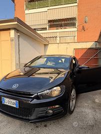 VW Scirocco 1.4 TSI 160 CV R-Line 2011 nera