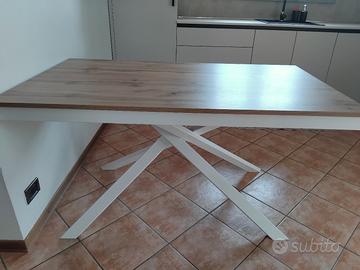 tavolo allungabile moderno