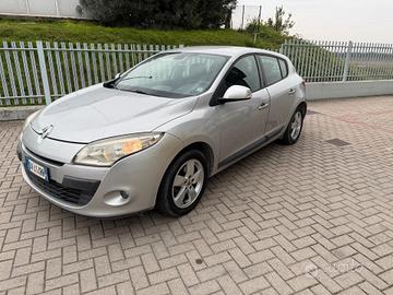 Renault Megane Mégane 1.6 Dynamique