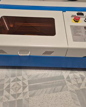 laser per incisione e taglio in co2 , 40w  