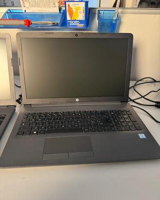 PC portatile HP 255 G7