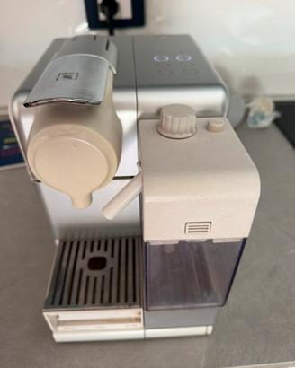 Nespresso Lattissima touch de Longhi