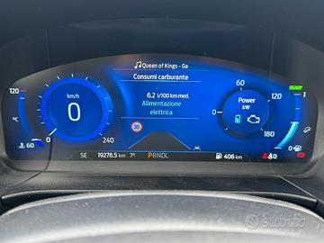 Ford Kuga st line x 2.5 full hybrid