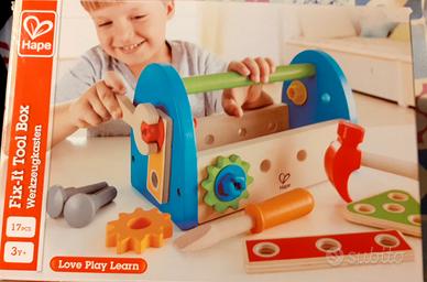 gioco bimbo attrezzi legno 3 anni