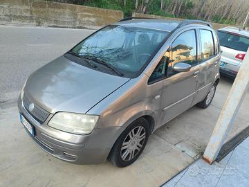 FIAT Idea 1.3 Multijet 90 CV Dynamic