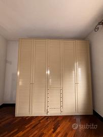 Armadio in legno massello 6 ante - condizini buone