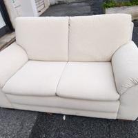 Divano 2 posti euro 100