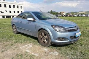 Ricambi Opel Astra Twin port Cabrio 2007