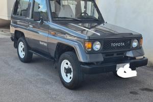  toyota land cruiser lj70 Turbo Diesel 