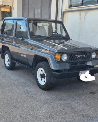  toyota land cruiser lj70 Turbo Diesel 