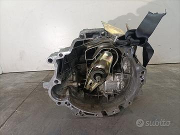 CAMBIO MANUALE COMPLETO AUDI A4 Avant (8E) 0123000