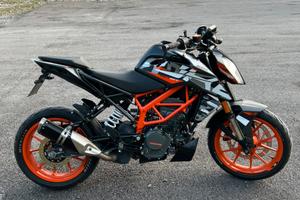 KTM DUKE 125