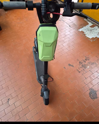 Monopattino Xiaomi Electric Scooter 4 PRO