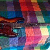 Basso Fender americano