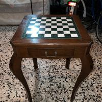 Scacchiera in legno e marmo