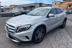 Mercedes-benz GLA 180 d Automatic Premium