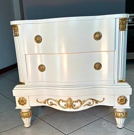 Comodini classici barocco italiano