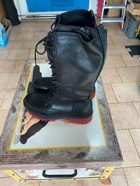 Scarpe anfibi stivali neri