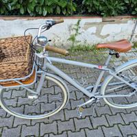 Specialized Globe Live