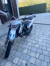 Suzuki Valenti Sm50 2024 TPR86