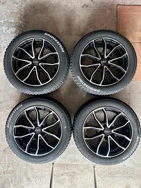 Cerchi in lega + gomme da neve Bridgestone