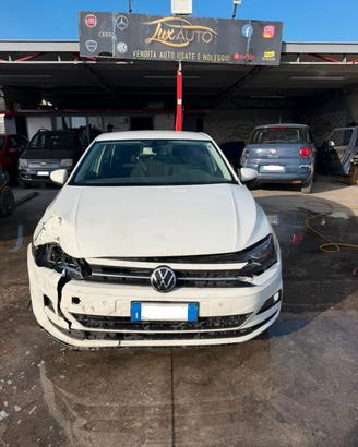 Volkswagen Polo 1.0 sinistrato - 2021