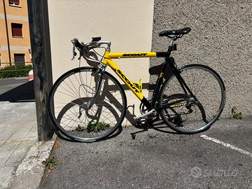 Bici da corsa restrutturata